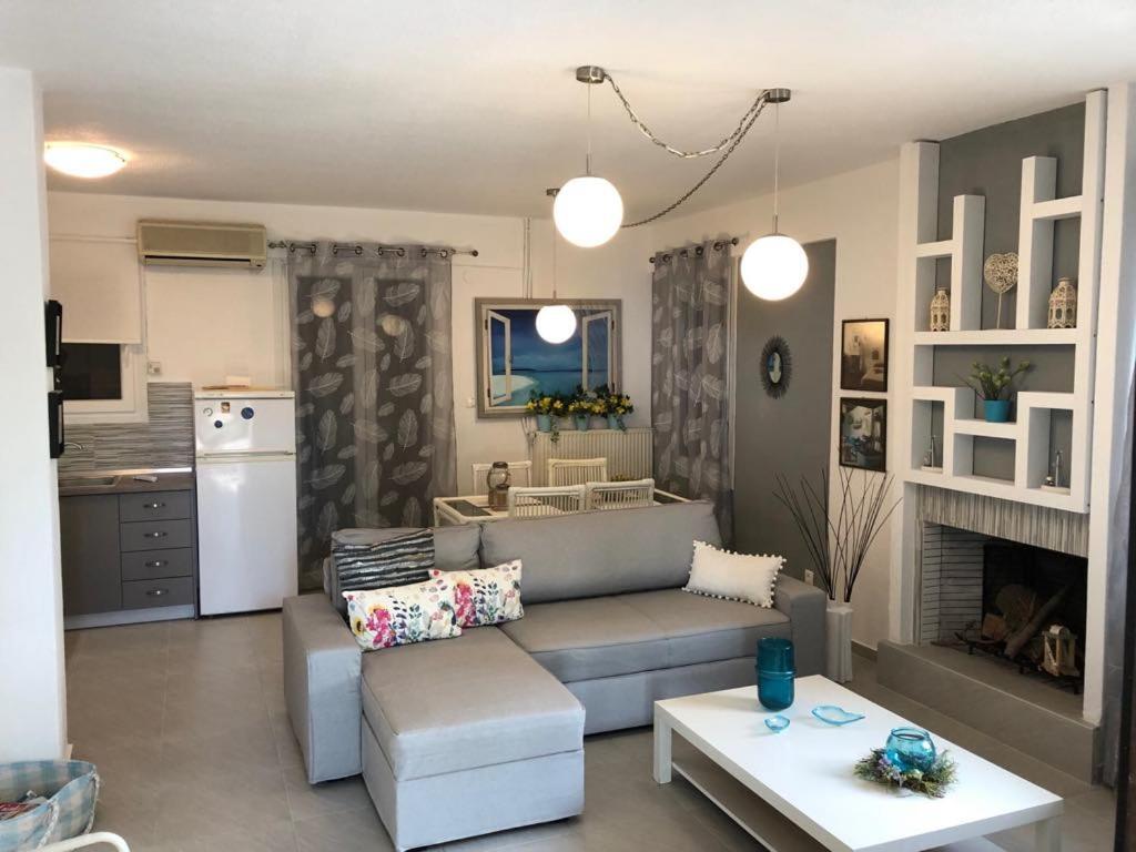 Sofia'S Pearl Beachfront Maisonette Nea Kallikrateia Exteriér fotografie