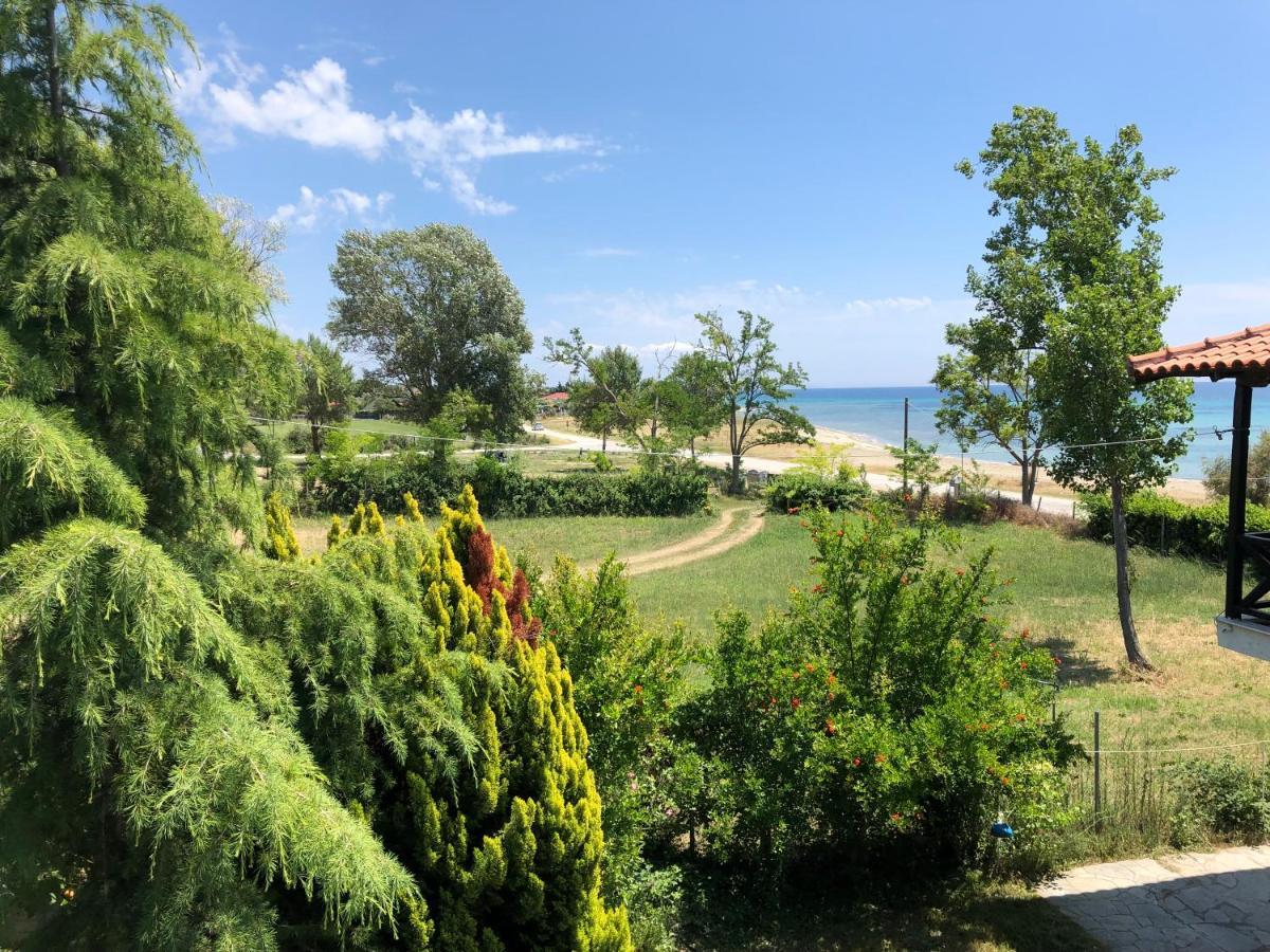 Sofia'S Pearl Beachfront Maisonette Nea Kallikrateia Exteriér fotografie