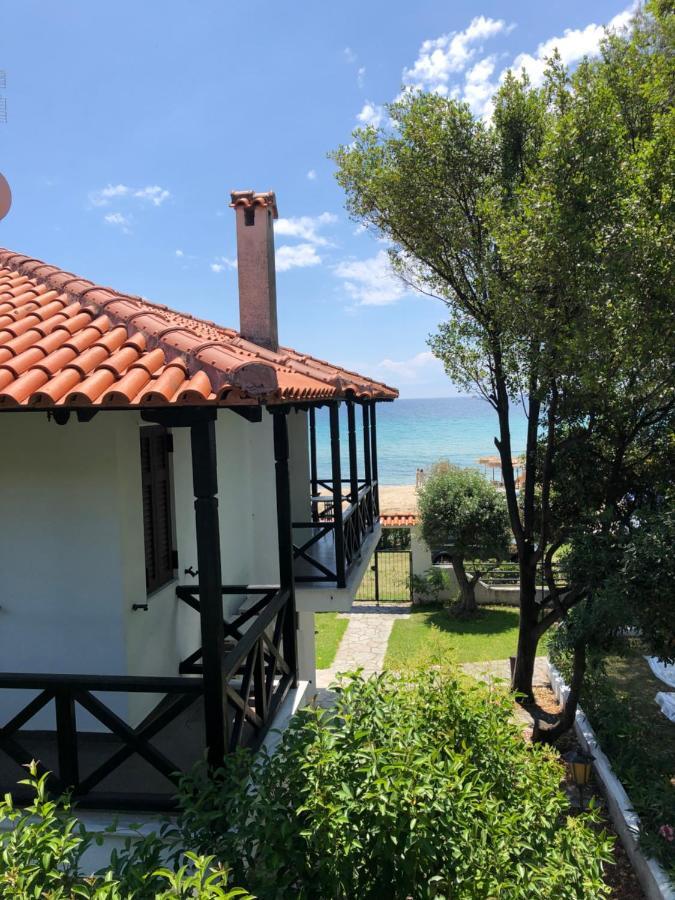 Sofia'S Pearl Beachfront Maisonette Nea Kallikrateia Exteriér fotografie